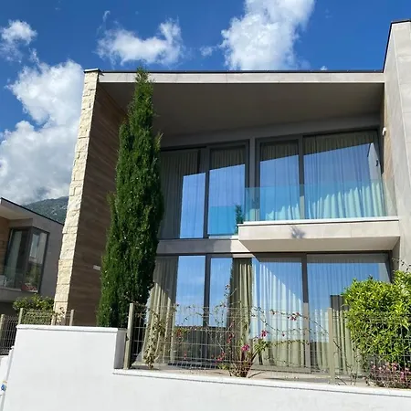 Villa Private At Olea Luxury