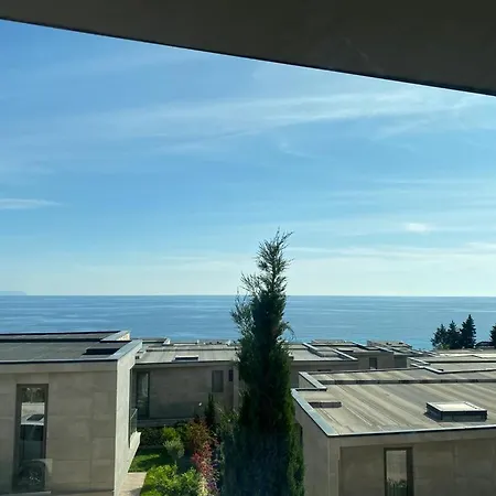 Private At Olea Luxury *