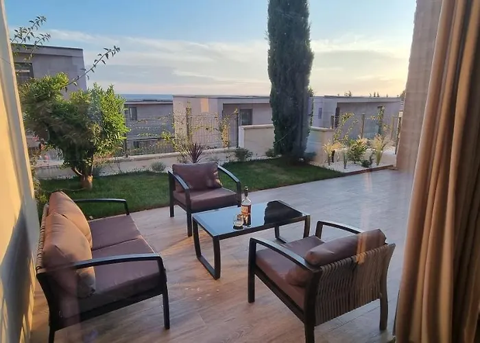 Private At Olea Luxury 别墅 *