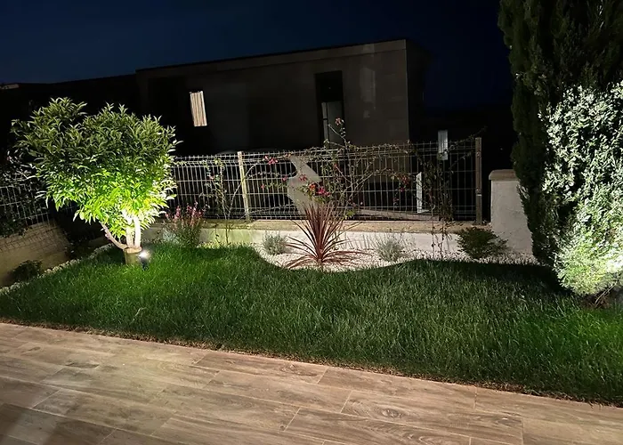 别墅 Private At Olea Luxury